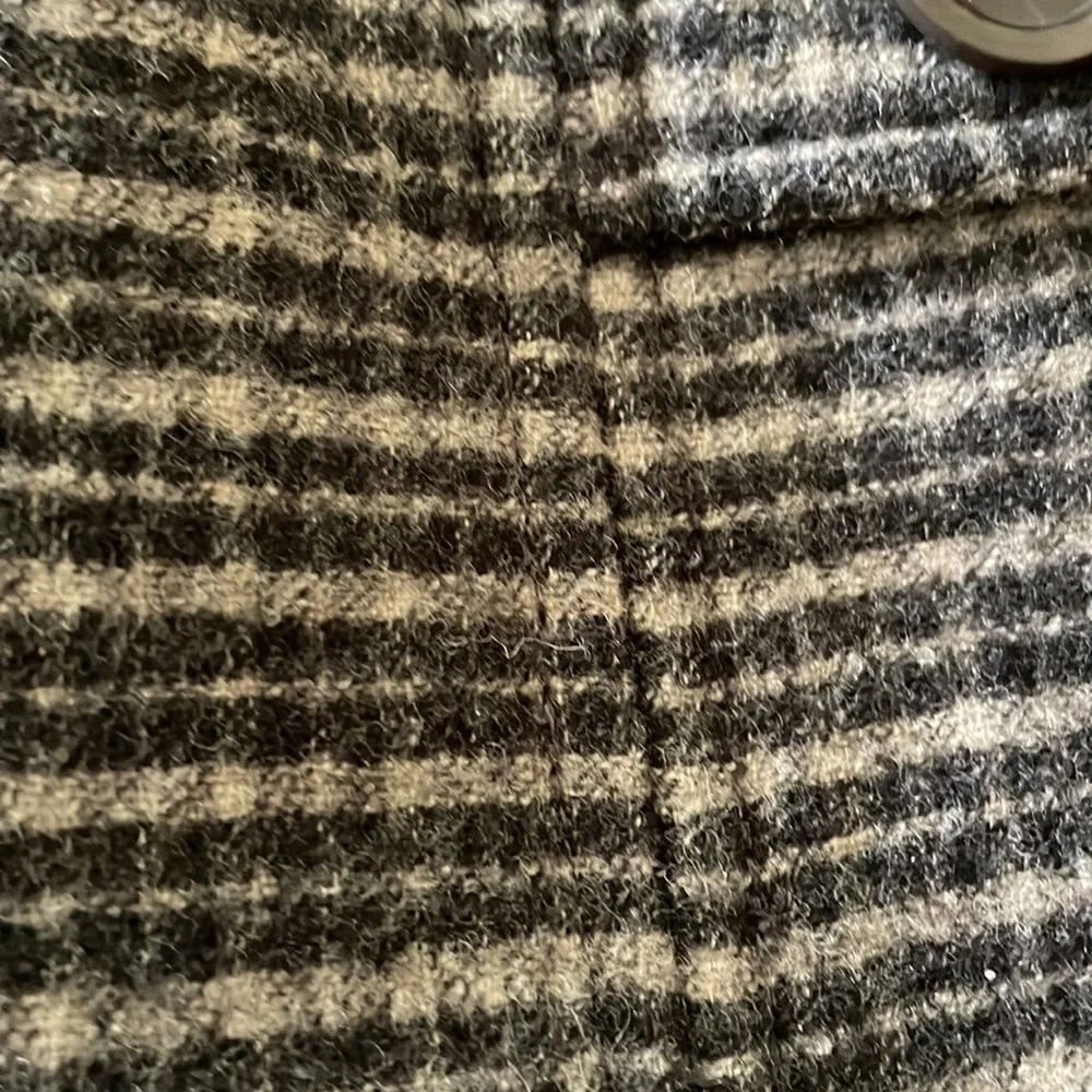Max Mara Weekend Classic Gray Tweed A-Line Skirt (sz 10) - Picture 4 of 8